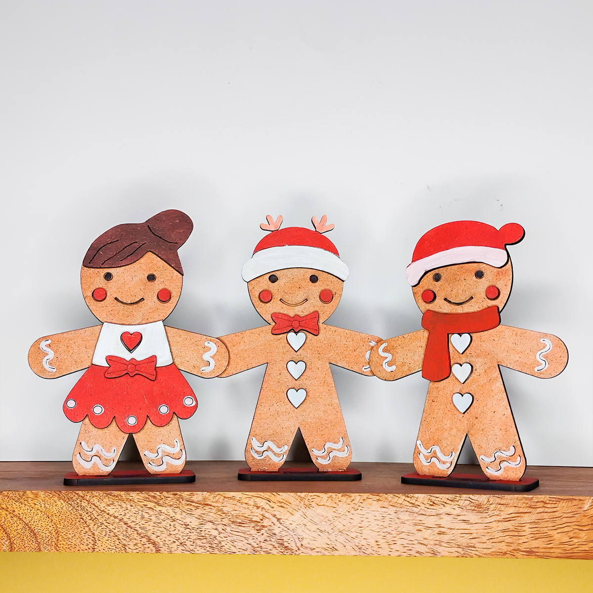 WonderLab Christmas Friends Kit for Kids | DIY Christmas Craft Activity Kit | STEM & Art Learning Toy | Creative Holiday Gift for Boys & Girls 3+ Years