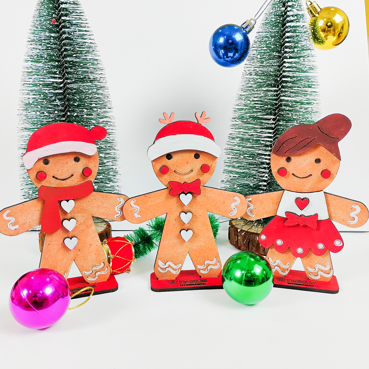 WonderLab Christmas Friends Kit for Kids | DIY Christmas Craft Activity Kit | STEM & Art Learning Toy | Creative Holiday Gift for Boys & Girls 3+ Years