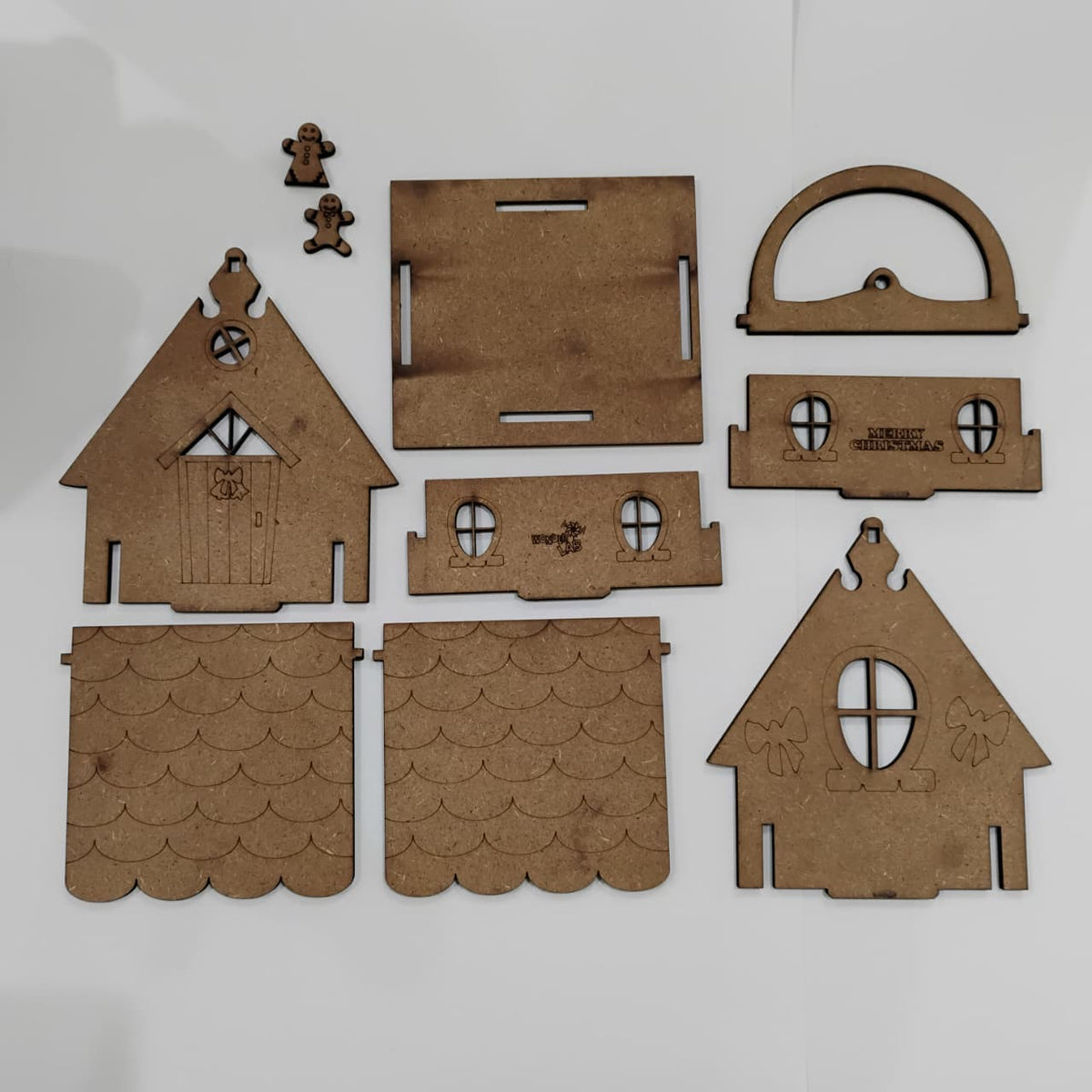WonderLab Gingerbread Christmas House Kit for Kids | DIY Festive Craft Activity Kit | STEM & Art Learning Toy | Creative Holiday Gift for Boys and Girls 3+ Years
